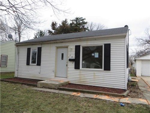 210 N 13th Ave, Marshalltown, IA 50158