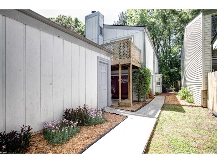 2950 Chipmunk Trail Se, Marietta, GA 30067