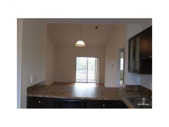 2187 SW 80 TE # 2187, Hollywood, FL 33025