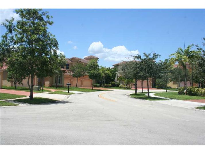 14161 SW 54 ST, Hollywood, FL 33027