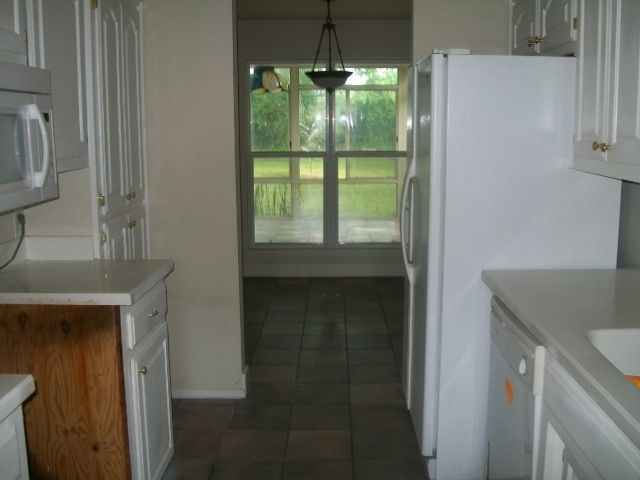 8801 Lee Cir, Fort Smith, AR 72903