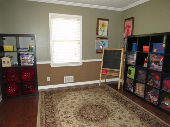 1206 Tred Avon Way Sw, Lilburn, GA 30047