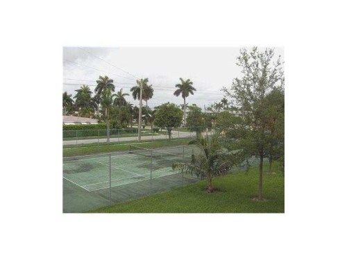 1301 NE 7 ST # 505, Hallandale, FL 33009