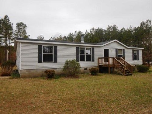 15520 Bell Rd, Yale, VA 23897