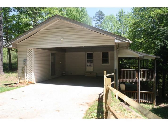 3211 Country Lane, Gainesville, GA 30506