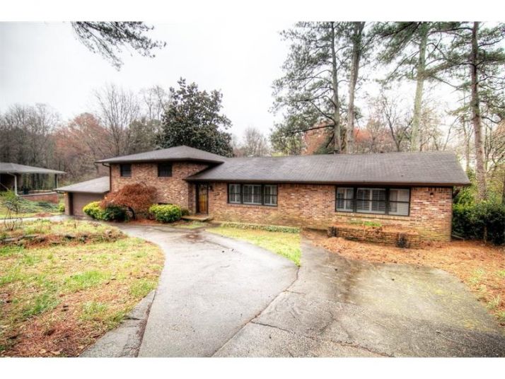 4144 Indian Lake Circle, Stone Mountain, GA 30083