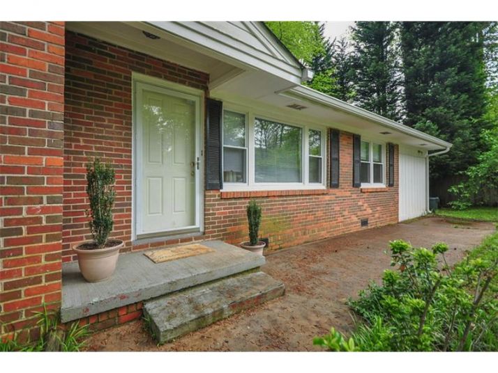 839 Stokeswood Avenue Se, Atlanta, GA 30316