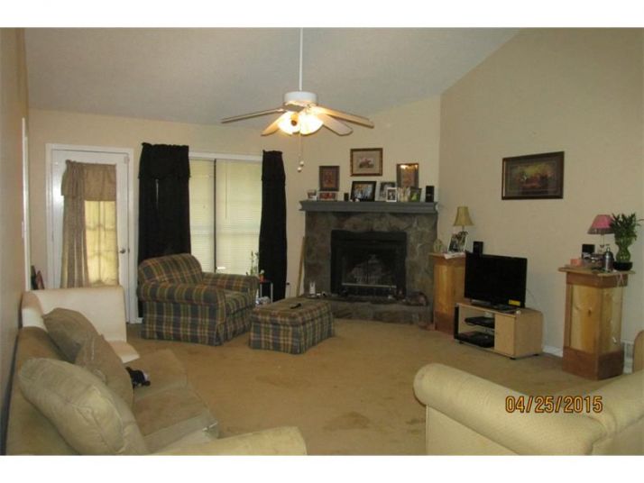 5273 Springtide Lane, Powder Springs, GA 30127