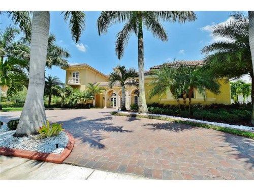 19313 WATERS EDGE ST, Fort Lauderdale, FL 33332