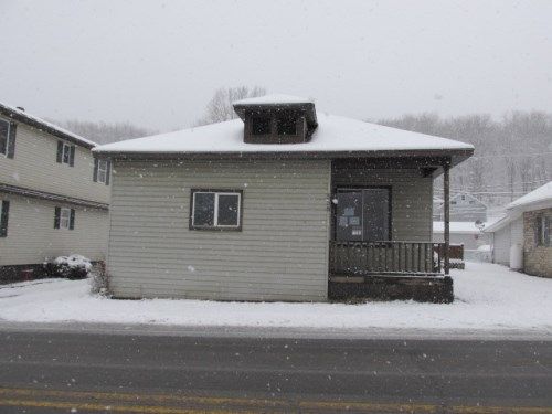 558 Beaver Run Ave, Sidman, PA 15955