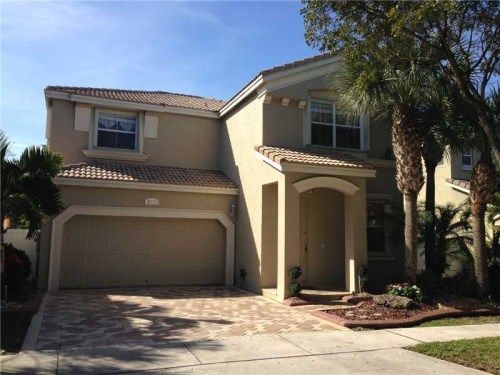 5372 SW 155 AV, Hollywood, FL 33027