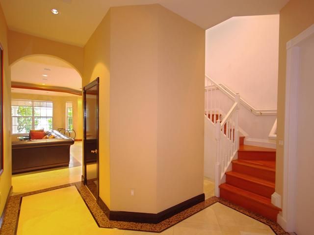 3730 NE 199 TE # 3730, Miami, FL 33180