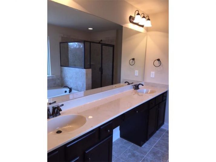 371 Langshire Drive, Mcdonough, GA 30253