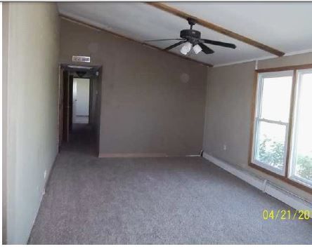 304 Wiley St, Holcomb, KS 67851