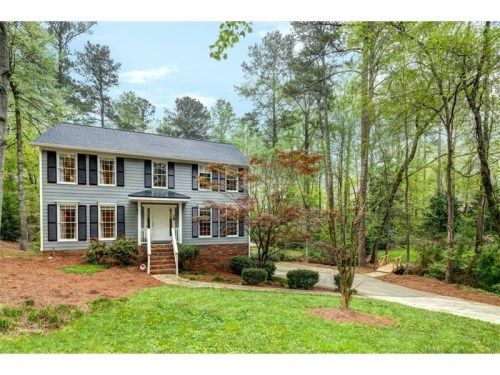 18 Brookcrest Drive, Marietta, GA 30068