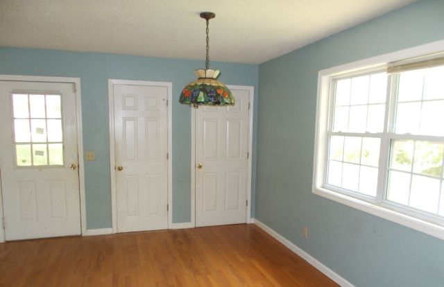 78 Briarwood Dr, Summerville, GA 30747