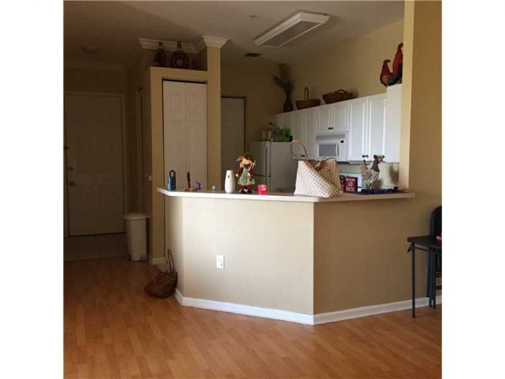 4702 SW 160 AV # 332, Hollywood, FL 33027