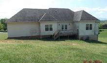 601 Briarwood Dr Dandridge, TN 37725