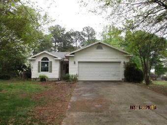 311 Watkins Circle, Taylors, SC 29687