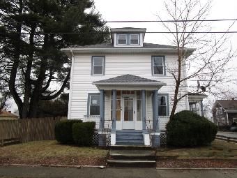 78 Harris St, Riverside, RI 02915