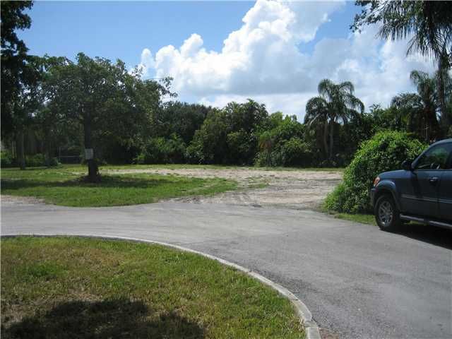7218 SW 102 St, Miami, FL 33156