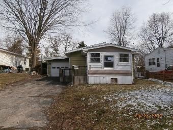 50 Kendall St, London, OH 43140