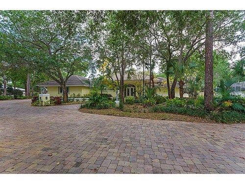 6760 SW 98 ST, Miami, FL 33156