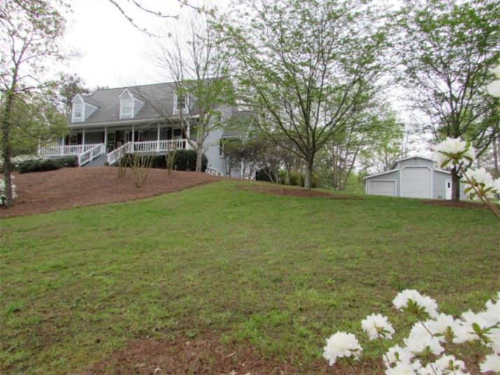 299 Fontaine Road, Mableton, GA 30126