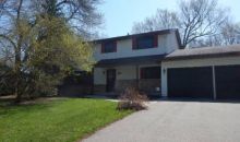 2717 Cedar Ln Burnsville, MN 55337