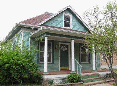 105 S Mechanic St, Emporia, KS 66801