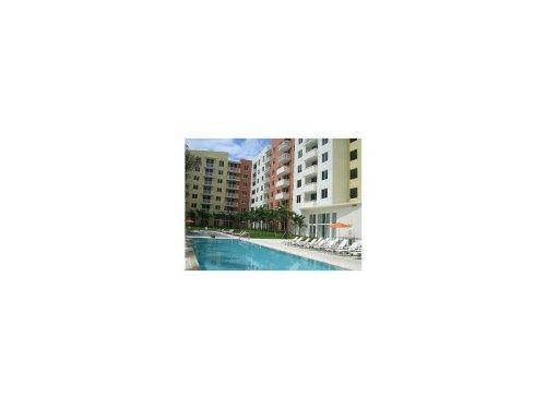 18800 NE 29 AV # 903, Miami, FL 33180