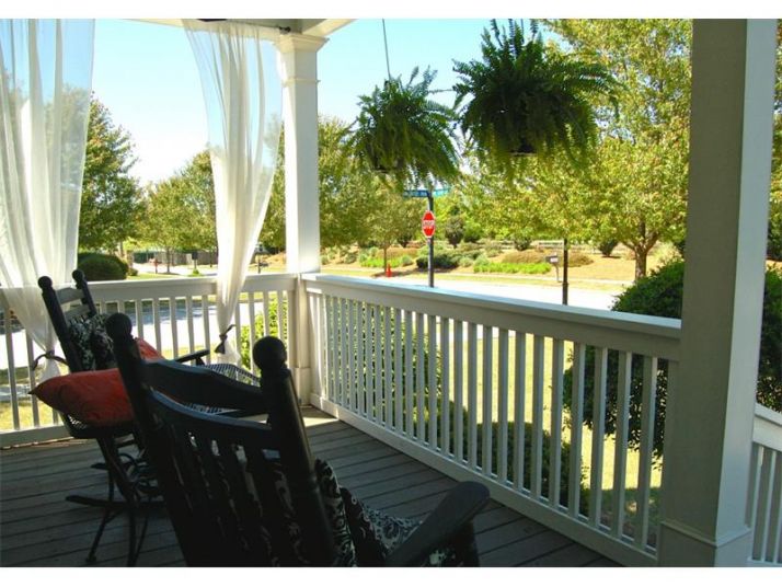 616 Pine Grove Avenue, Grayson, GA 30017