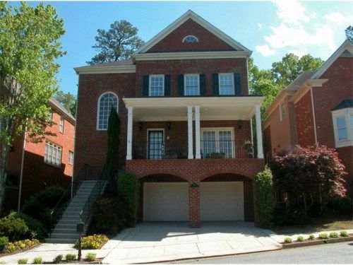 1020 Fairway Estates Ne, Atlanta, GA 30319
