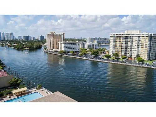 1833 S OCEAN DR # 1210, Hallandale, FL 33009