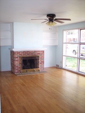2461 Crystal Ln, York, PA 17402