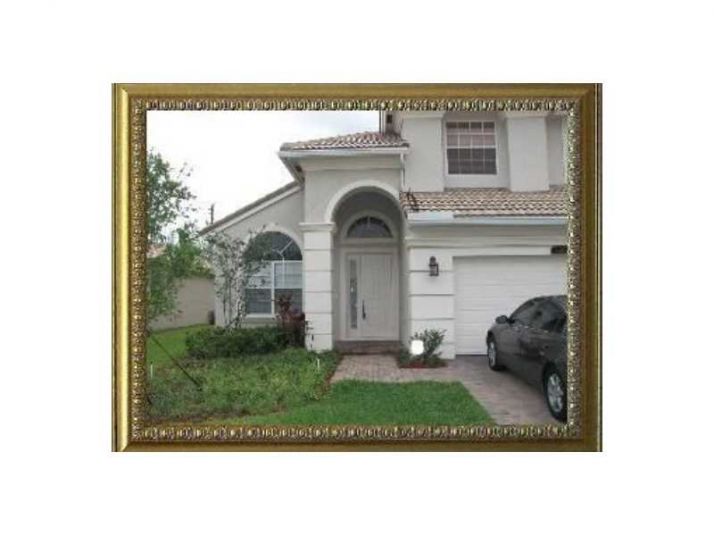 5207 SW 148 AV, Hollywood, FL 33027