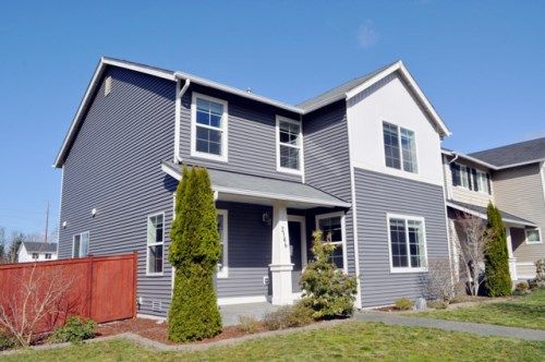 2146 Bobs Hollow Lane, Dupont, WA 98327