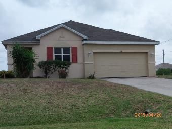 2010 N 9th St, Cape Coral, FL 33993