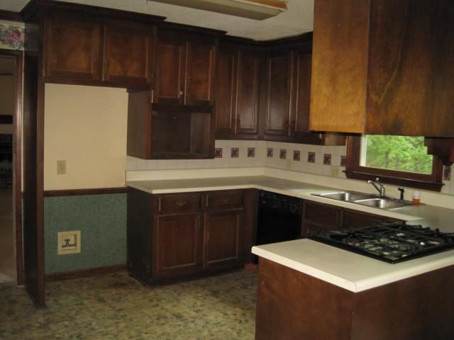 206 Eagle Dr, Macon, GA 31211