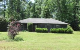 215 Live Oak Dr, Waynesboro, GA 30830