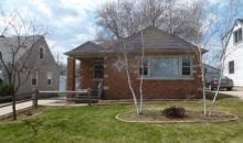 3739 S 21st St Milwaukee, WI 53221