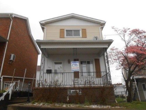 303 Market St, Belle Vernon, PA 15012