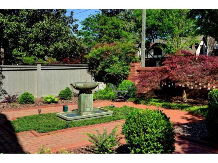 22 The Prado Ne, Atlanta, GA 30309