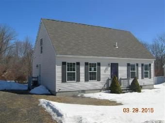 19 Littlefield St, Rockland, ME 04841