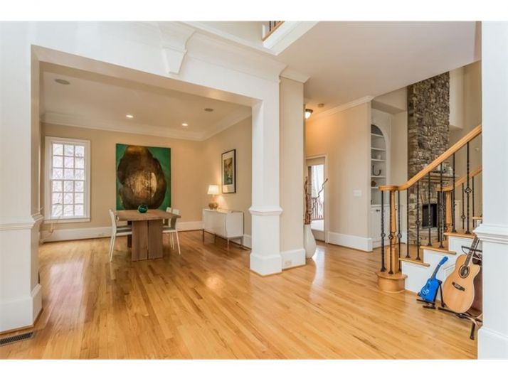 7780 Marsh Court, Atlanta, GA 30328