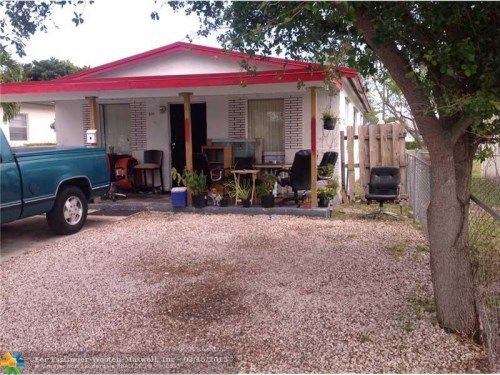 818 NW 5TH AVE, Hallandale, FL 33009