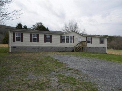 1028 Adventure Mountain Rd, Montvale, VA 24122