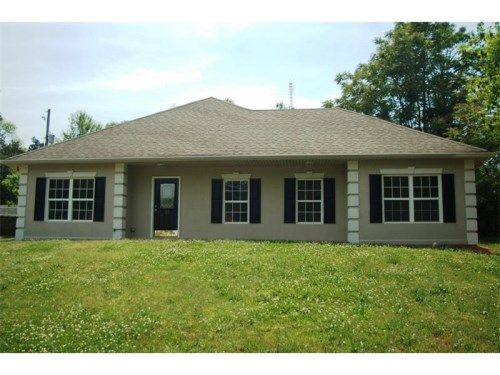 65 Pine Avenue, Commerce, GA 30529