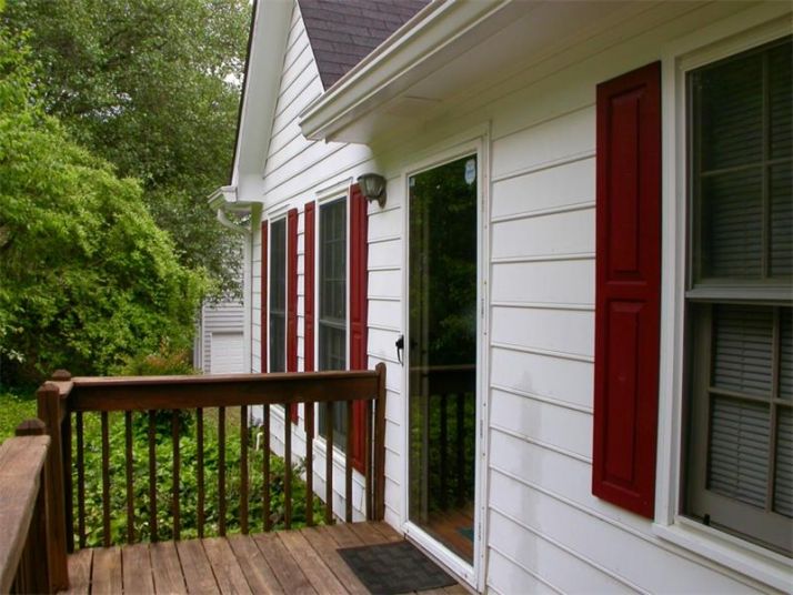 3915 Dollar Circle, Suwanee, GA 30024