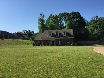 131 Live Oak Drive, Prattville, AL 36067